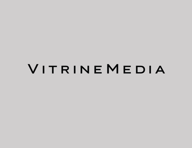 Vitrine Media, partenaire PLV numérique et lumière Legend Services